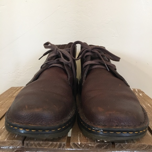 Dr. Martens Sussex 3 Eye Chukka Leather Boot main image 5